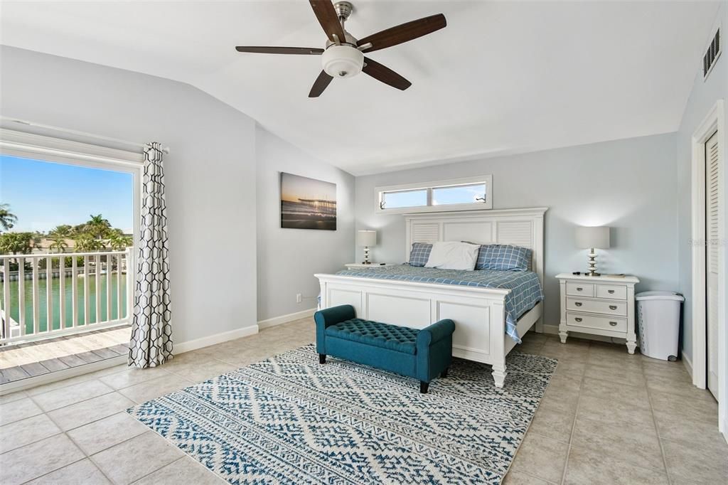 For Rent: $10,000 (4 beds, 4 baths, 3127 Square Feet)