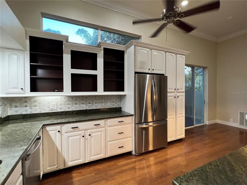 Ample cabinet & counter space