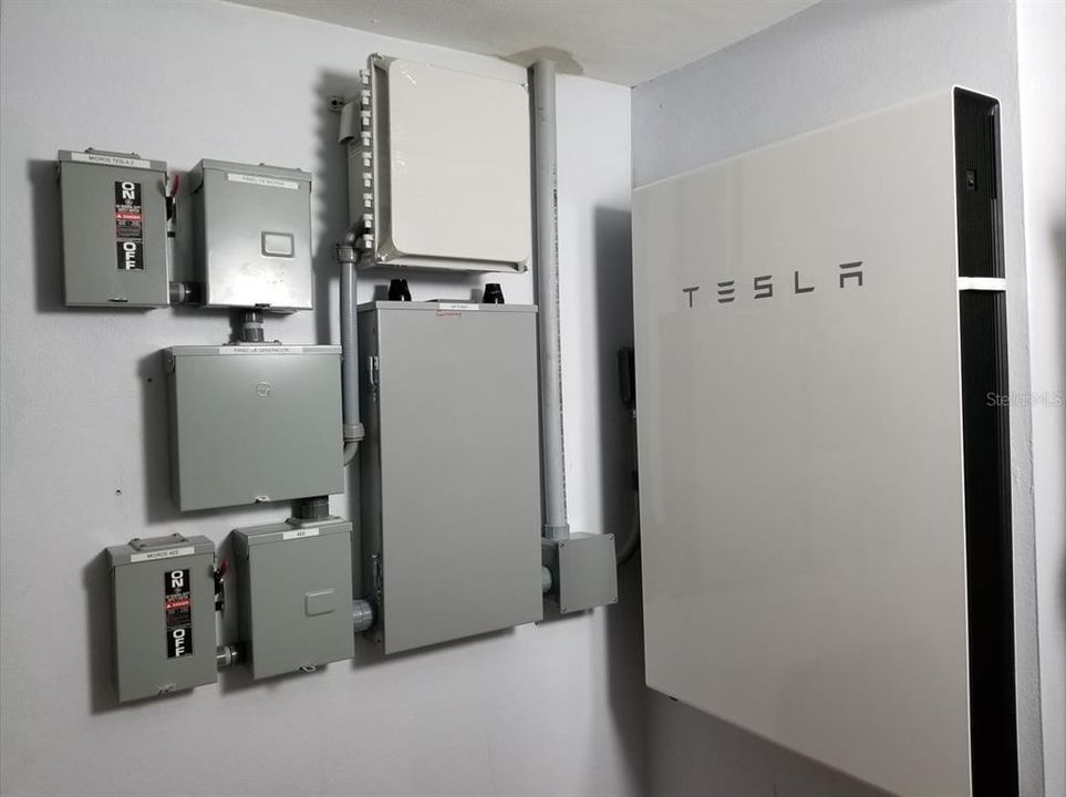 Tesla Powerwall II and Solar Battery System