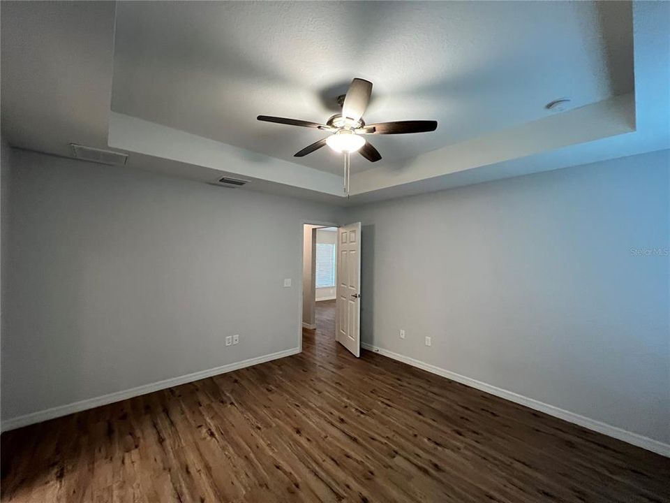 For Rent: $1,649 (3 beds, 2 baths, 1300 Square Feet)
