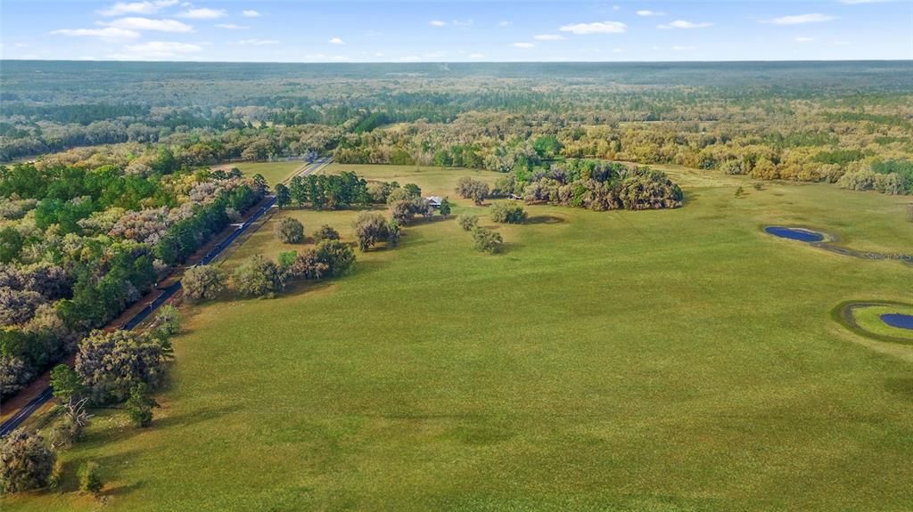 На продажу: $289,000 (20.34 acres)