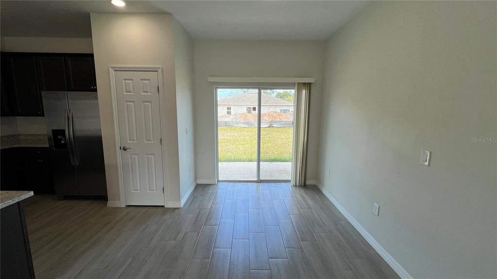 Recently Rented: $1,849 (3 beds, 2 baths, 1475 Square Feet)