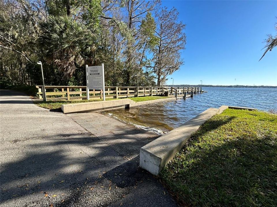 Lake Tarpon boat launch at Lakefront Park