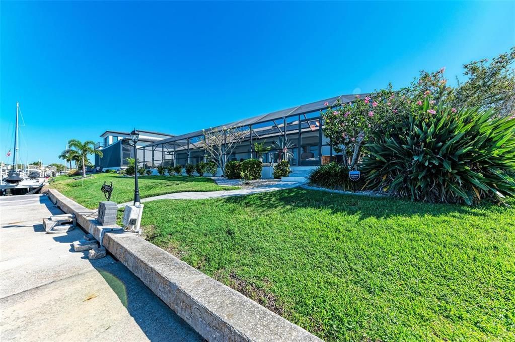 Active With Contract: $1,199,900 (4 beds, 2 baths, 2640 Square Feet)