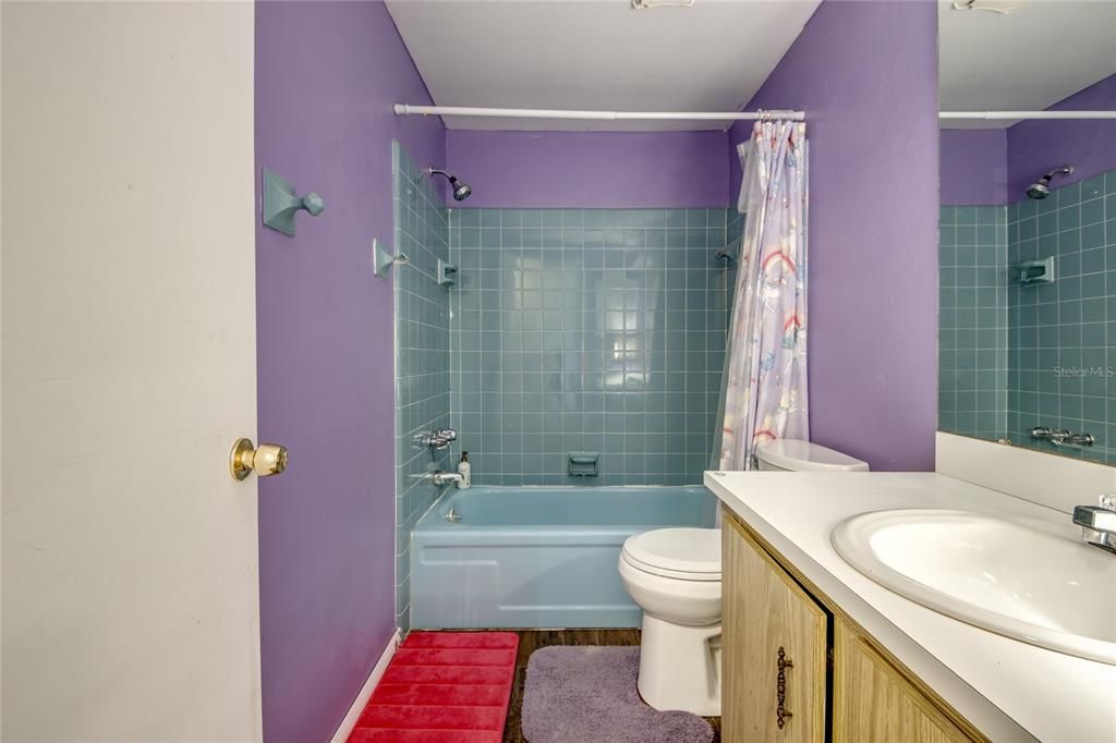 Недавно продано: $210,000 (2 спален, 2 ванн, 1228 Квадратных фут)