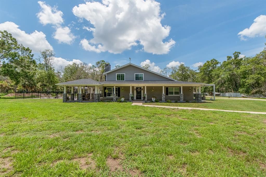 Active With Contract: $1,200,000 (5 beds, 3 baths, 3526 Square Feet)