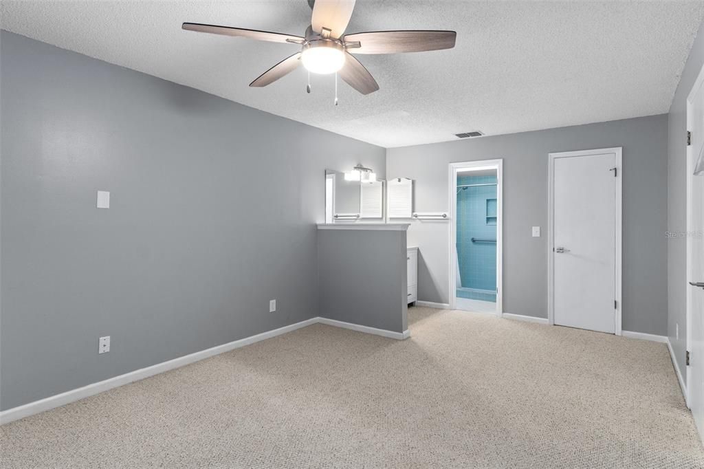Recently Sold: $245,000 (3 beds, 2 baths, 1564 Square Feet)