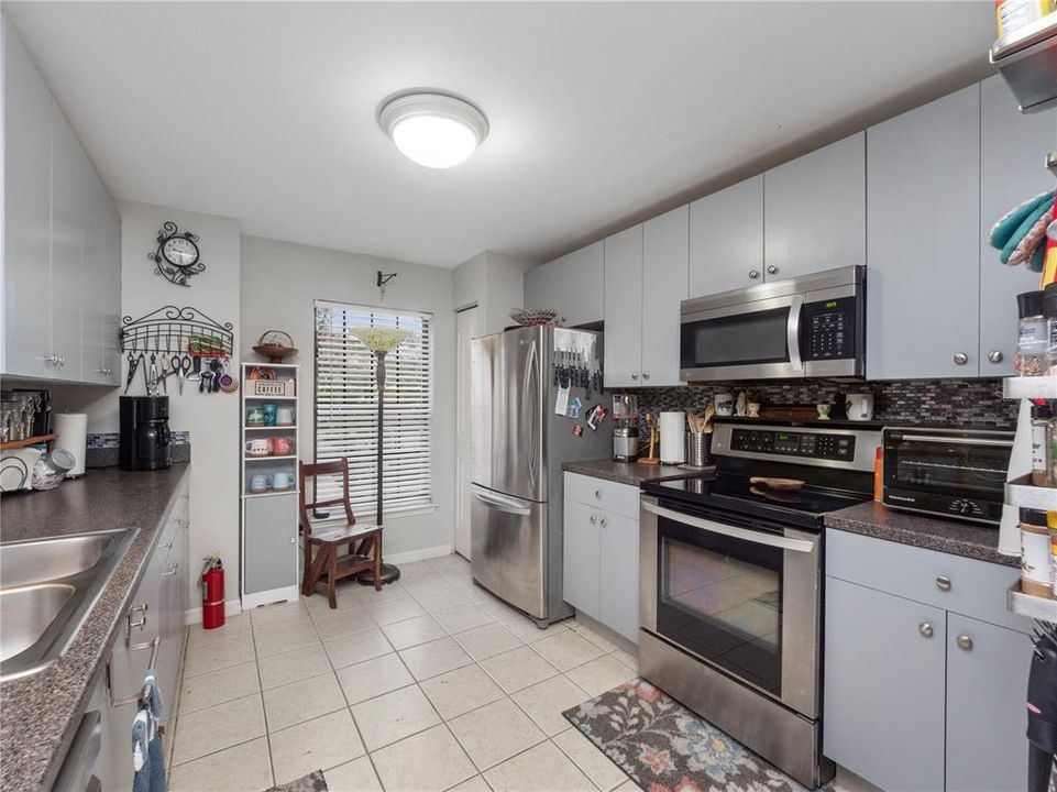 For Sale: $465,000 (3 beds, 2 baths, 1622 Square Feet)