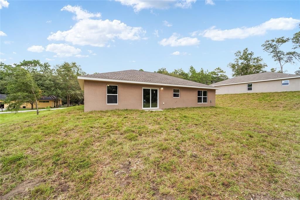 Recently Sold: $260,000 (3 beds, 2 baths, 1695 Square Feet)