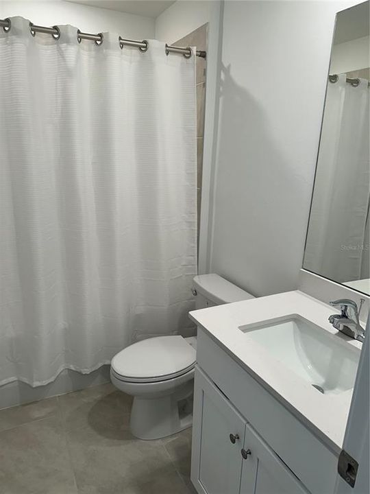 For Rent: $2,250 (3 beds, 2 baths, 1551 Square Feet)
