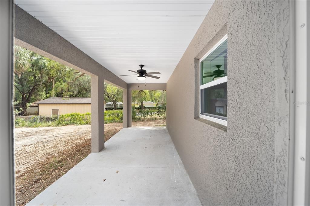 Active With Contract: $355,000 (3 beds, 2 baths, 1766 Square Feet)