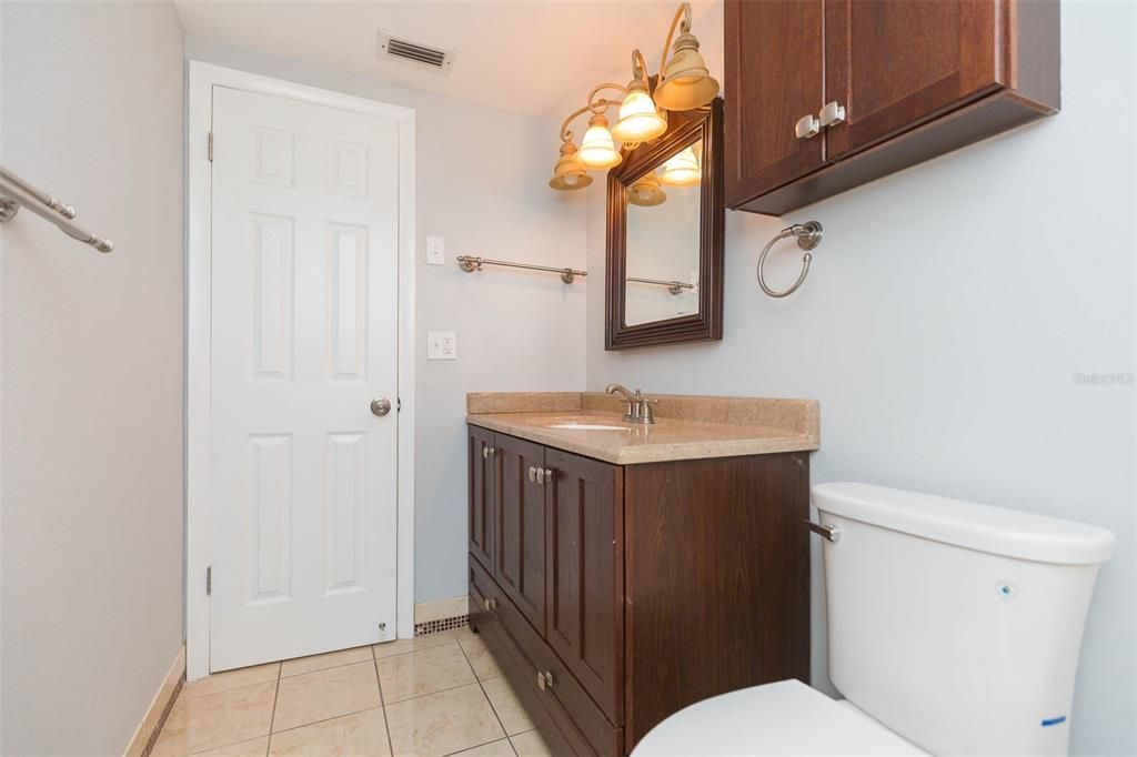 For Sale: $374,500 (3 beds, 2 baths, 1497 Square Feet)