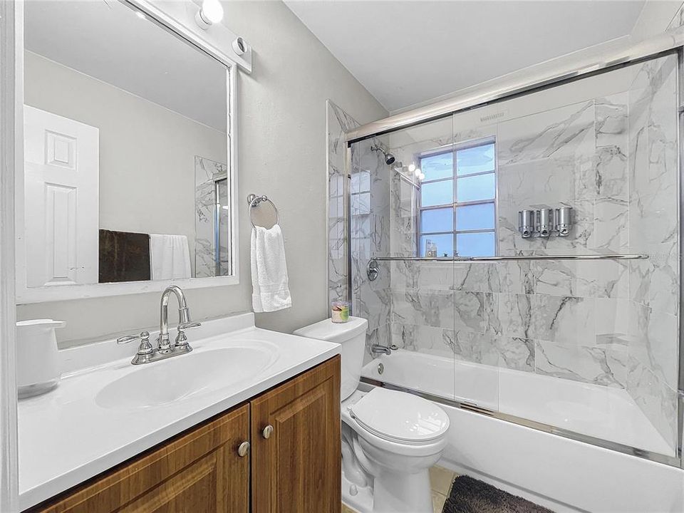 Exceptional family bathroom for your loved ones.