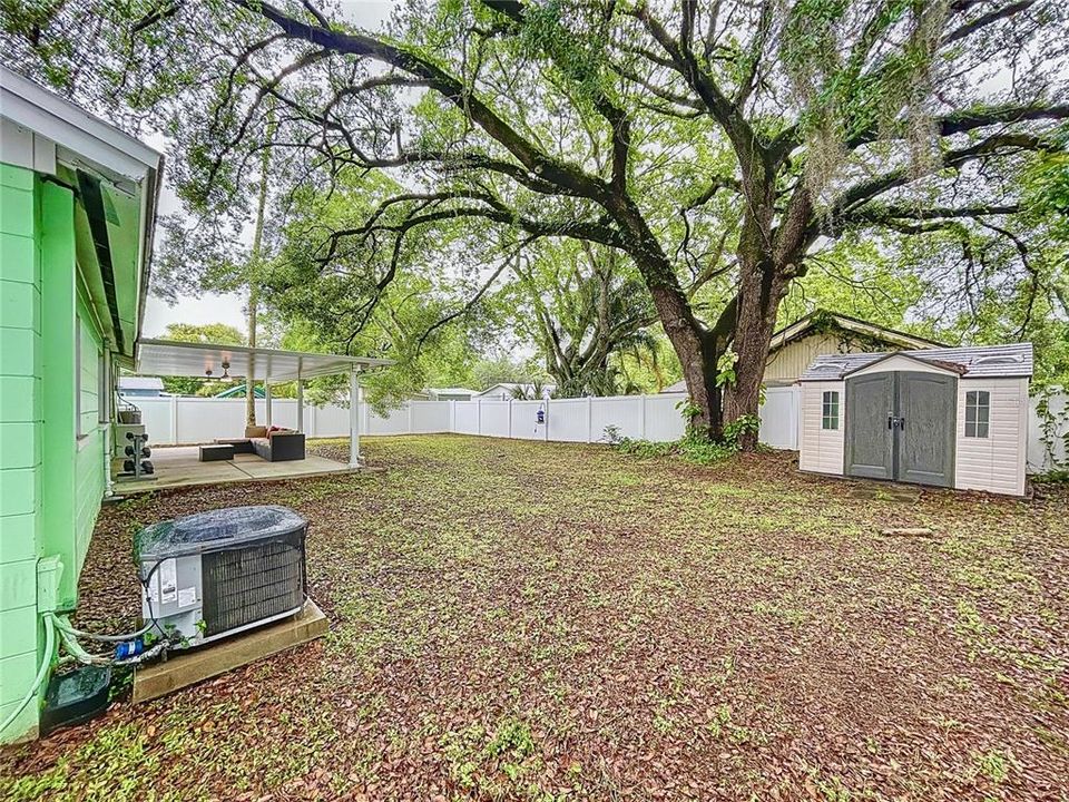 Active With Contract: $300,000 (3 beds, 2 baths, 1020 Square Feet)