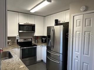 For Sale: $369,000 (3 beds, 2 baths, 1315 Square Feet)