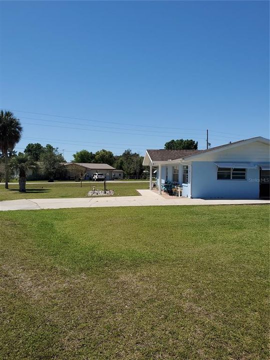 Recently Sold: $220,000 (3 beds, 2 baths, 1300 Square Feet)