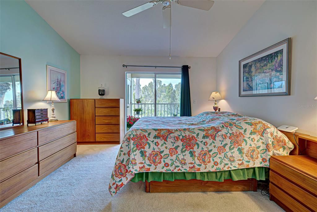 Master suite is light and bright, has a walk in closet and ensuite bathroom.