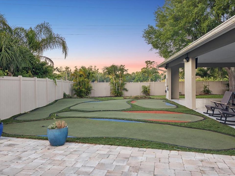 Recently Sold: $1,200,000 (4 beds, 3 baths, 3438 Square Feet)