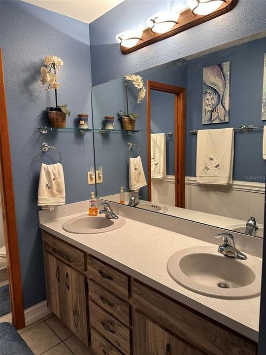 Master Bath Vanity