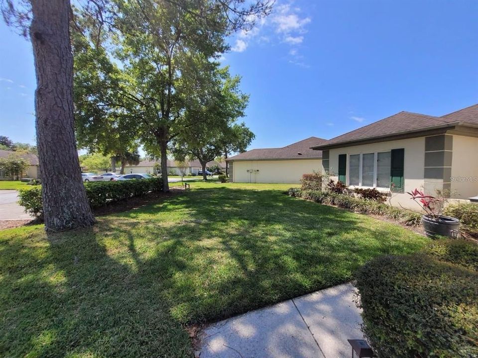 For Sale: $299,900 (3 beds, 2 baths, 1316 Square Feet)