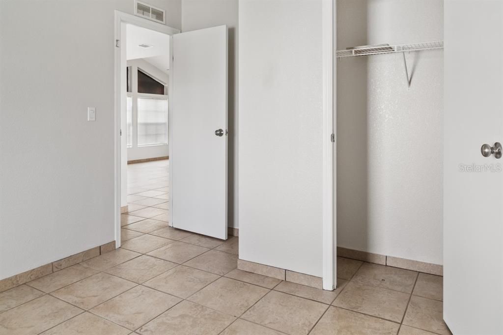 For Sale: $269,000 (3 beds, 2 baths, 1344 Square Feet)