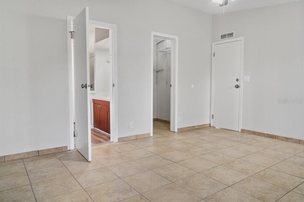 For Sale: $269,000 (3 beds, 2 baths, 1344 Square Feet)