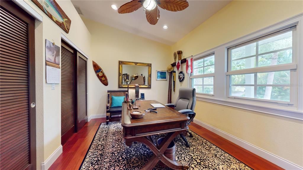 Recently Sold: $1,350,000 (2 beds, 2 baths, 2420 Square Feet)