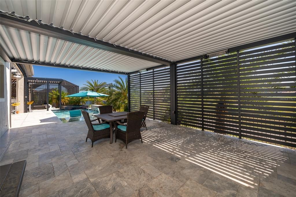 Aluminum Pergola open/closes with the weather automatically
