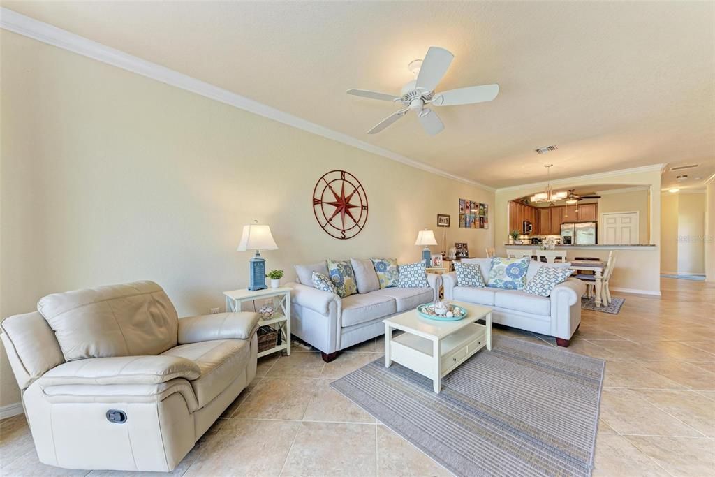 Recently Sold: $397,500 (3 beds, 2 baths, 1420 Square Feet)