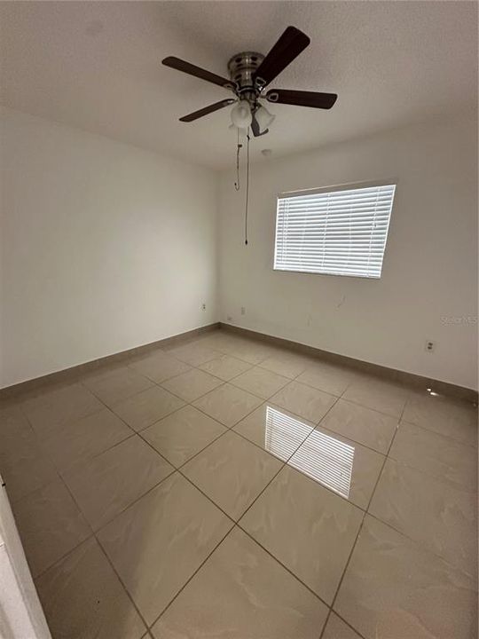 Recently Sold: $350,000 (3 beds, 2 baths, 1175 Square Feet)