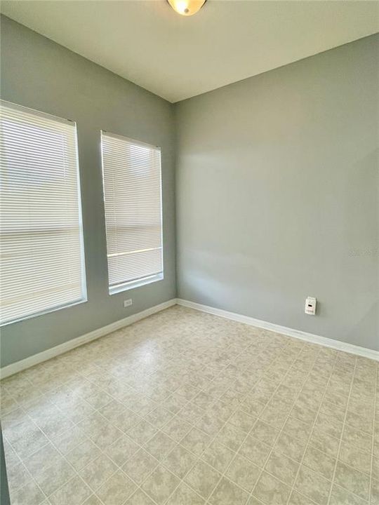For Rent: $2,050 (3 beds, 2 baths, 1545 Square Feet)