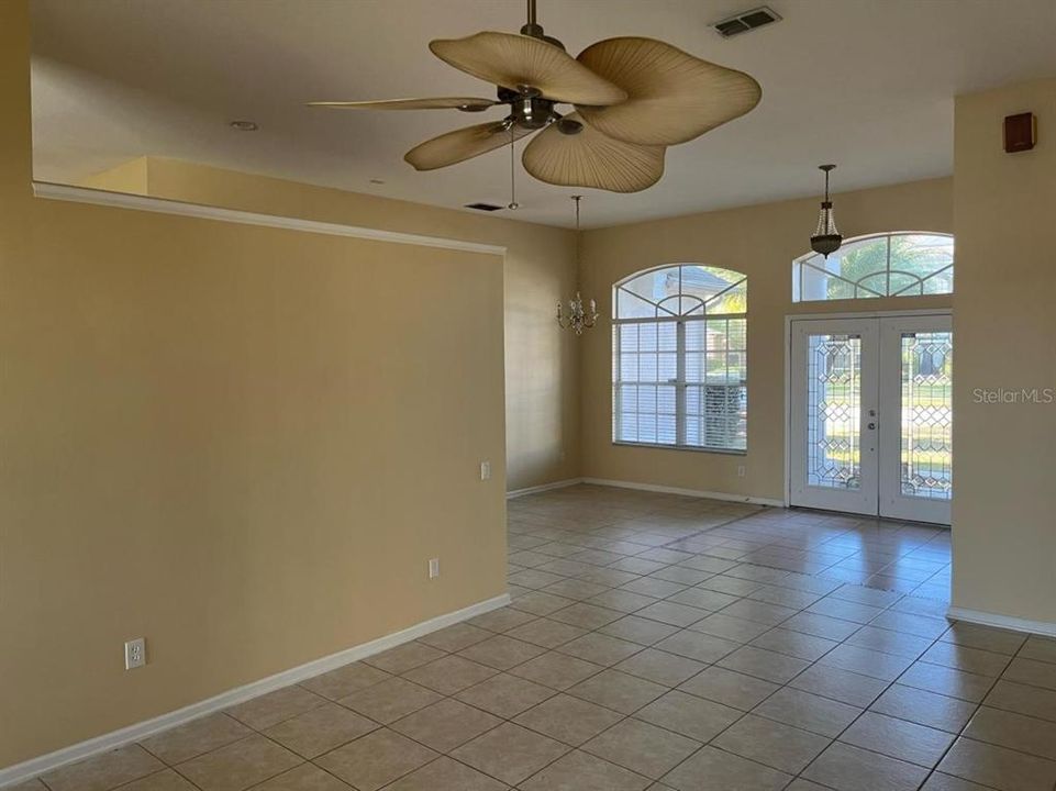 For Rent: $3,400 (4 beds, 3 baths, 2751 Square Feet)