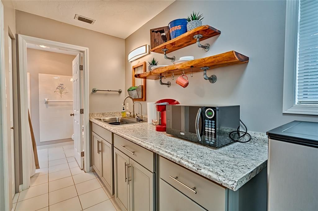 Active With Contract: $529,900 (3 beds, 2 baths, 2192 Square Feet)