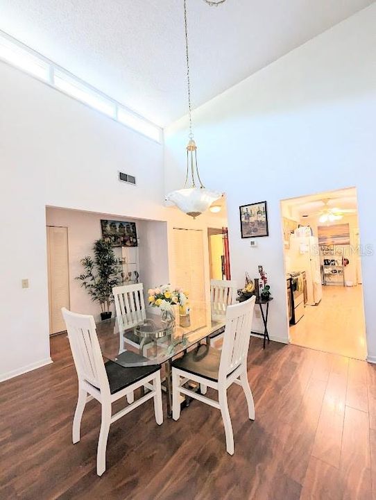 For Sale: $308,000 (3 beds, 2 baths, 1590 Square Feet)