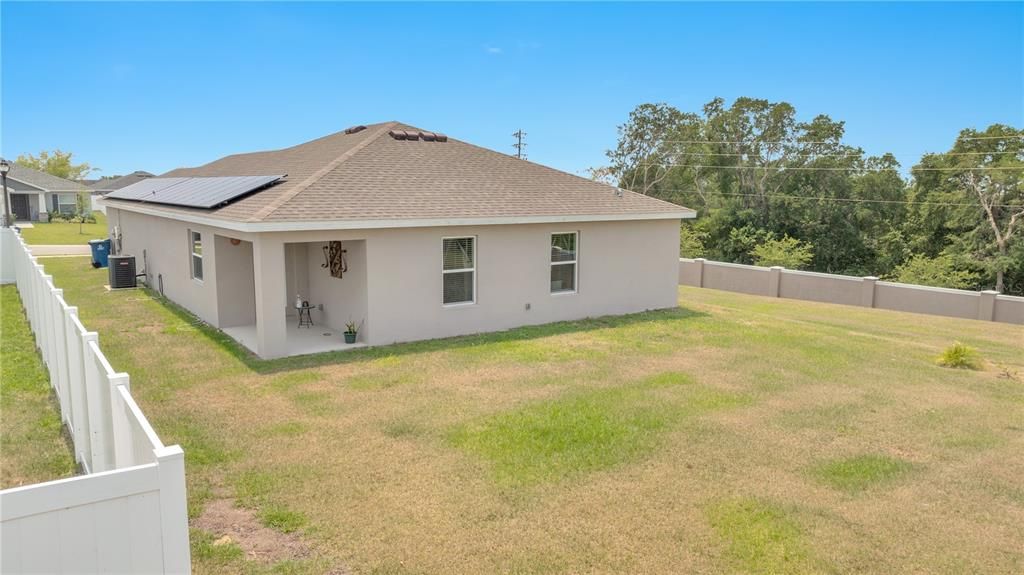 For Sale: $344,000 (4 beds, 2 baths, 1627 Square Feet)