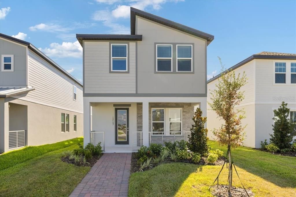 Recently Sold: $531,646 (3 beds, 2 baths, 1985 Square Feet)