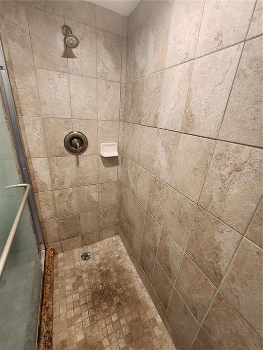 最近租的: $2,850 (2 贝兹, 2 浴室, 1308 平方英尺)