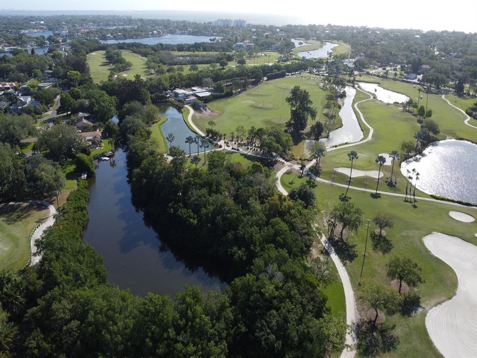 Active With Contract: $2,595,000 (4 beds, 4 baths, 3310 Square Feet)