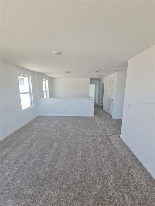 Active With Contract: $3,150 (3 beds, 2 baths, 2134 Square Feet)