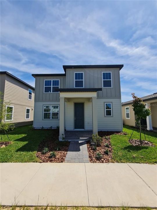 Active With Contract: $3,150 (3 beds, 2 baths, 2134 Square Feet)