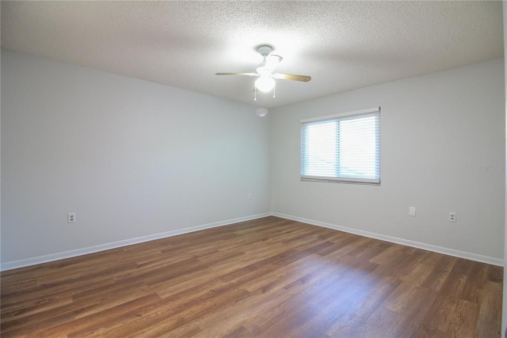 Recently Rented: $1,650 (2 beds, 2 baths, 1076 Square Feet)