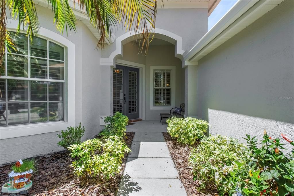 Recently Sold: $800,000 (4 beds, 3 baths, 2660 Square Feet)