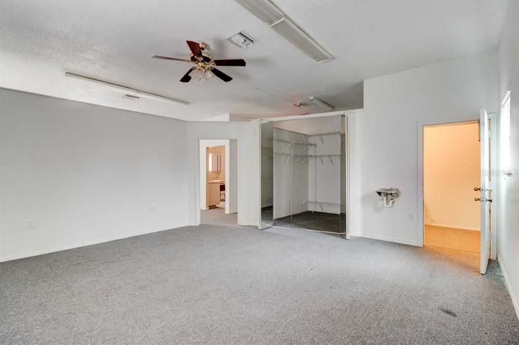 En Venta: $950,000 (0 camas, 0 baños, 4460 Pies cuadrados)