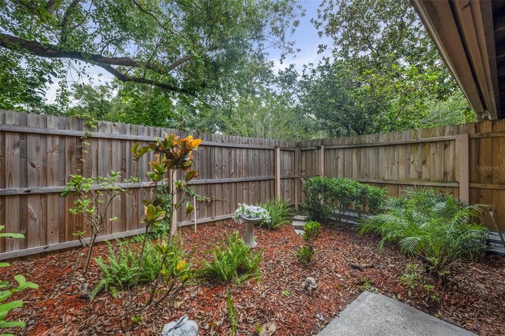 Recently Sold: $775,000 (3 beds, 2 baths, 2406 Square Feet)
