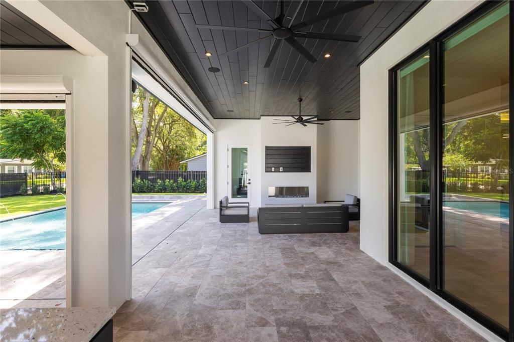 Recently Sold: $1,995,000 (4 beds, 3 baths, 2766 Square Feet)