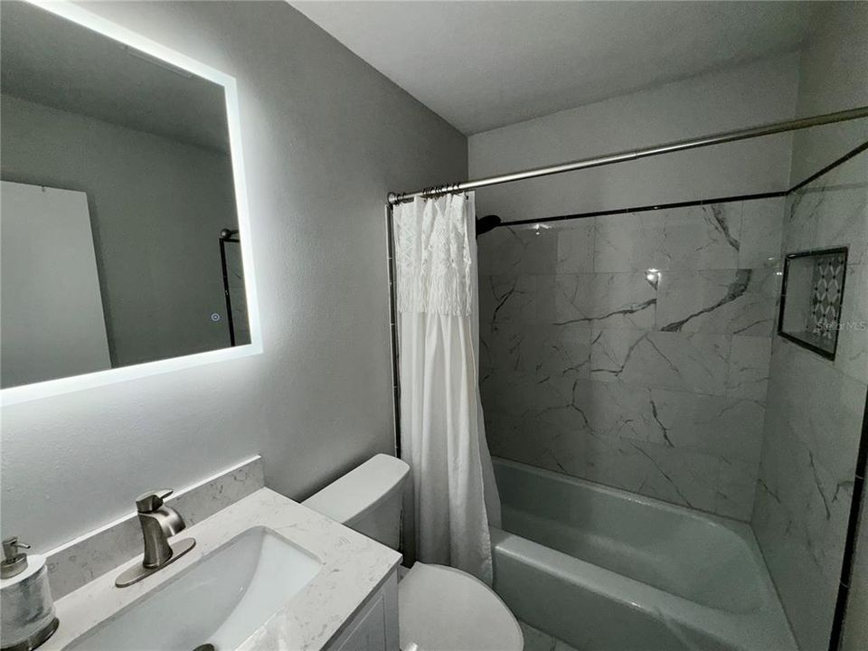 最近租的: $1,395 (2 贝兹, 2 浴室, 831 平方英尺)