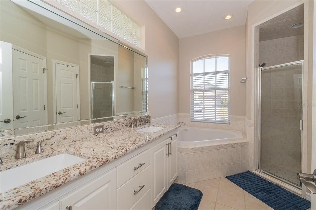 MASTER BATH WITH SEPARATE SHOWER AND SOAKING TUB