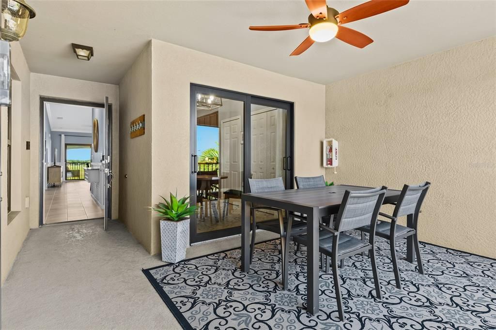 Recently Sold: $449,000 (2 beds, 2 baths, 1329 Square Feet)