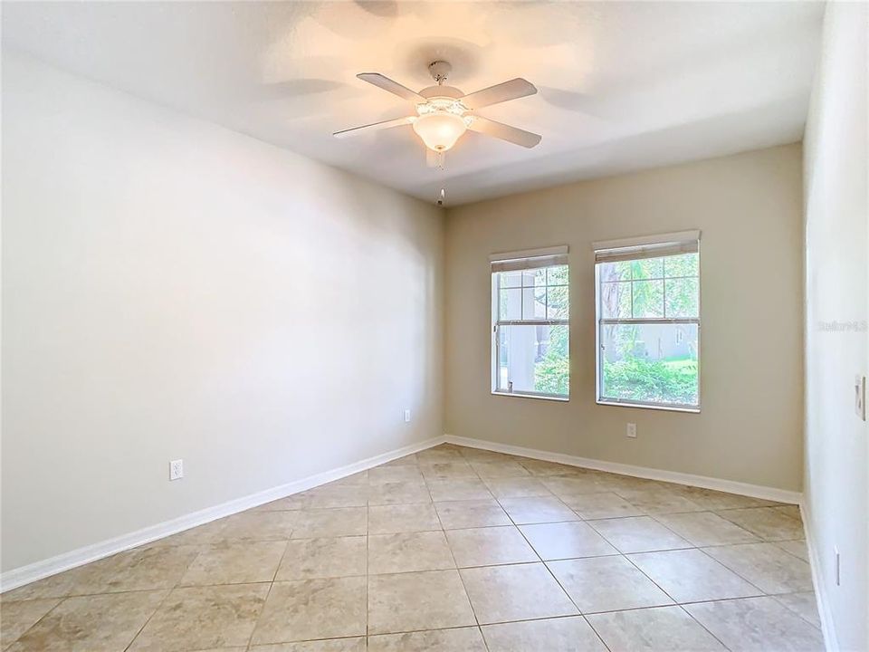 Recently Sold: $550,000 (3 beds, 2 baths, 2092 Square Feet)