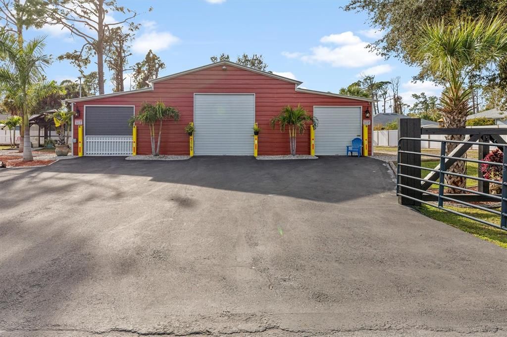 For Sale: $765,000 (3 beds, 2 baths, 2130 Square Feet)